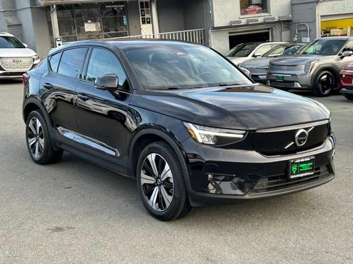 2023 Volvo C40 Recharge Pure Electric Twin Plus