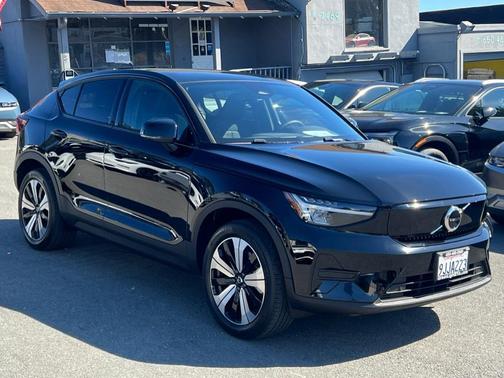 2023 Volvo C40 Recharge Pure Electric Twin Core