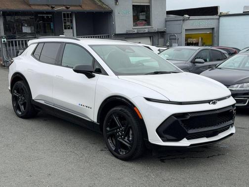 2024 Chevrolet Equinox EV RS