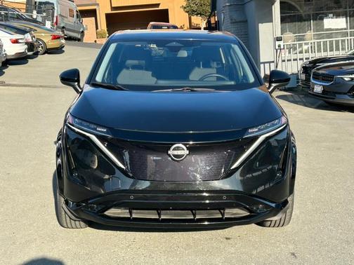 2024 Nissan ARIYA VENTURE+