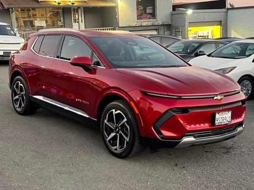 2025 Chevrolet Equinox EV LT