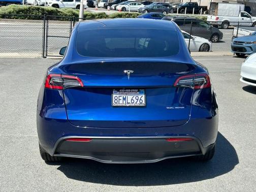 2021 Tesla Model Y Long Range AWD