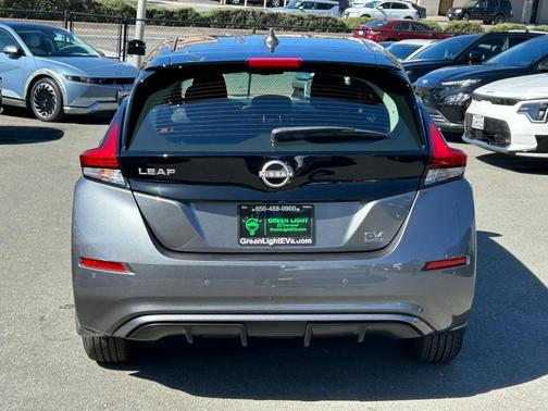 2025 Nissan Leaf SV PLUS