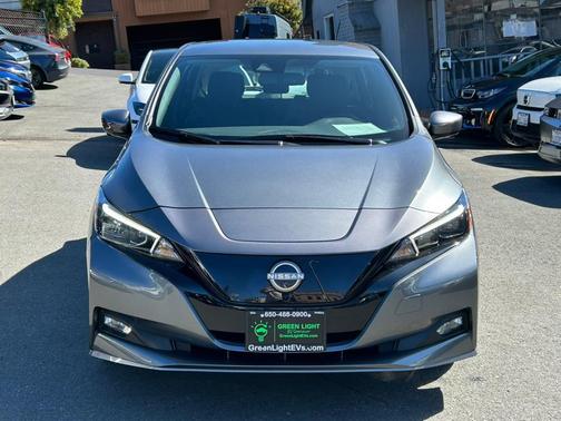 2025 Nissan Leaf SV PLUS