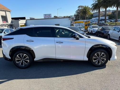 2024 Lexus RZ 300e Premium