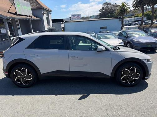 Cyber Gray 2023 Hyundai IONIQ 5 SE
