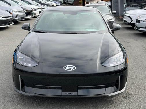 2024 Hyundai IONIQ 6 SEL
