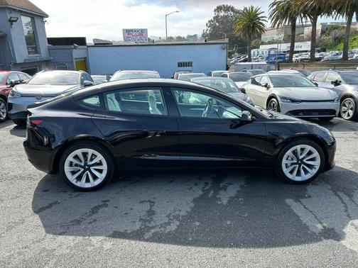 2023 Tesla Model 3 Standard Range
