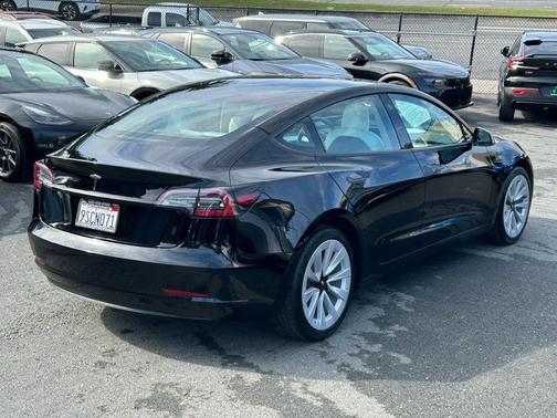 2023 Tesla Model 3 Standard Range