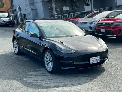 2023 Tesla Model 3 Standard Range