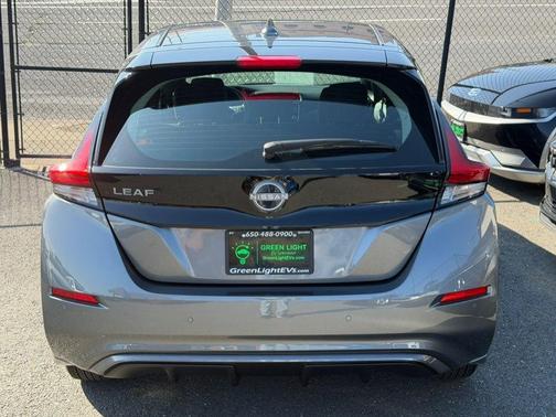 2024 Nissan Leaf S