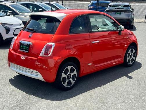 2017 FIAT 500e Battery Electric