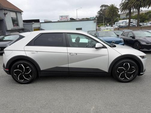 Gravity Gold (Matte Gold) 2023 Hyundai IONIQ 5 SEL