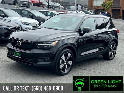 2021 Volvo XC40 Recharge Pure Electric P8