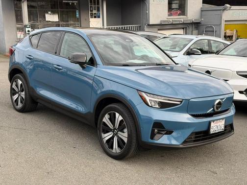 2023 Volvo C40 Recharge Pure Electric Twin Plus