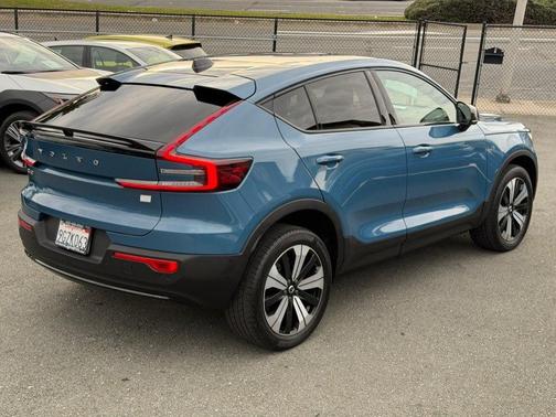 2023 Volvo C40 Recharge Pure Electric Twin Plus
