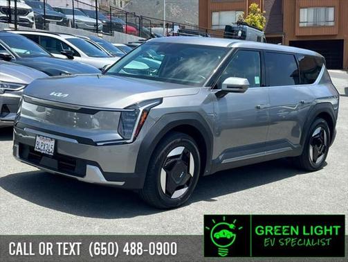 2024 Kia EV9 Light Short Range
