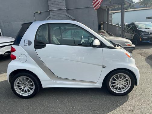 2013 smart ForTwo Electric Drive passion