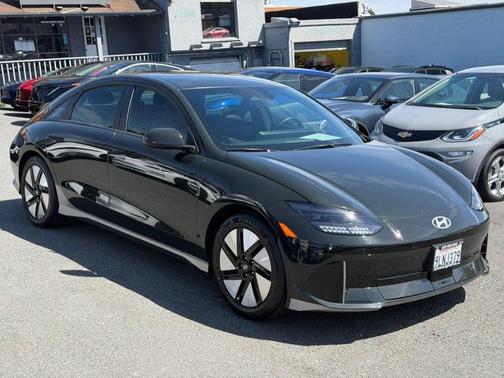 Digital Green 2024 Hyundai IONIQ 6 SE