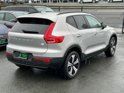 2023 Volvo XC40 Recharge Pure Electric Twin Plus