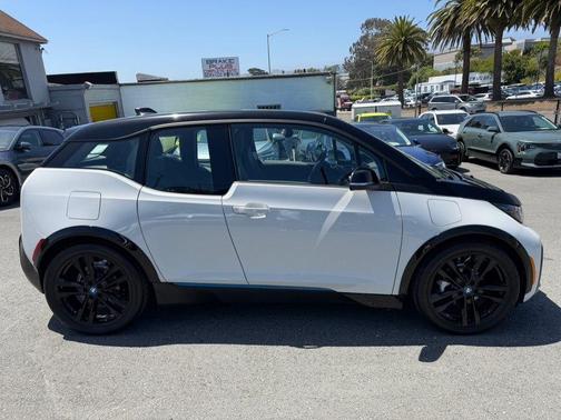 Capparis White w/BMW i Frozen Blue Accent 2020 BMW i3 120Ah w/Range Extender