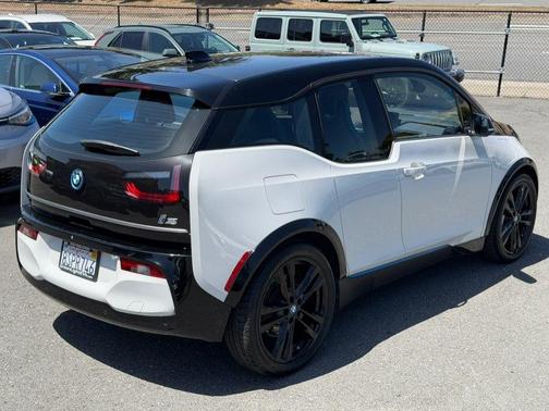 Capparis White w/BMW i Frozen Blue Accent 2020 BMW i3 120Ah w/Range Extender