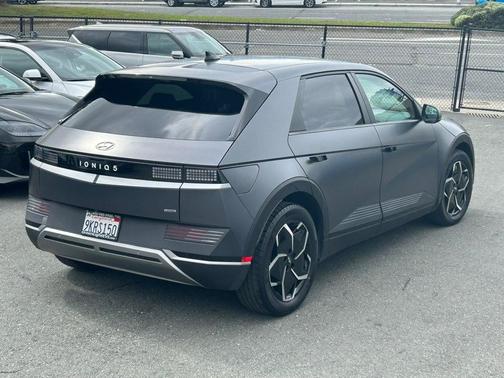 2023 Hyundai IONIQ 5 SEL