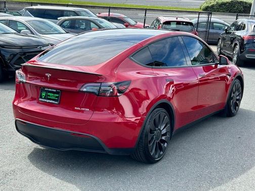 2022 Tesla Model Y Performance Dual Motor All-Wheel Drive
