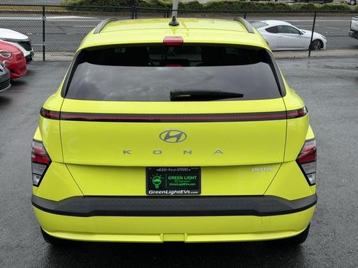 2024 Hyundai KONA EV SEL