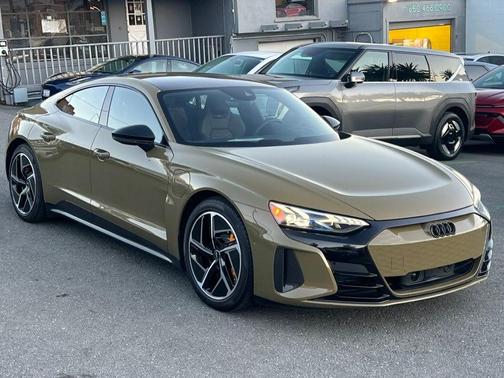2023 Audi RS e-tron GT quattro