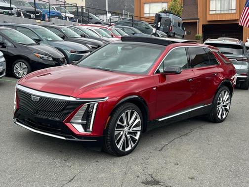 2024 Cadillac LYRIQ Luxury