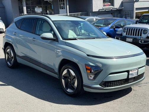 2024 Hyundai KONA EV SEL