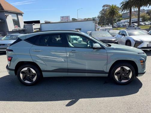 2024 Hyundai KONA EV SEL