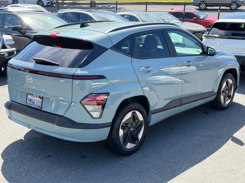 2024 Hyundai KONA EV SEL