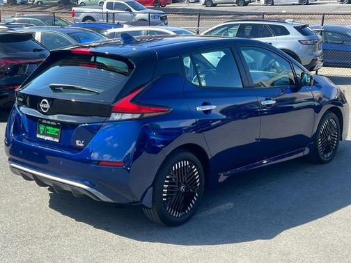 2024 Nissan Leaf SV PLUS