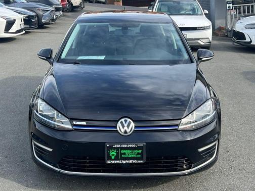 2019 Volkswagen e-Golf SE