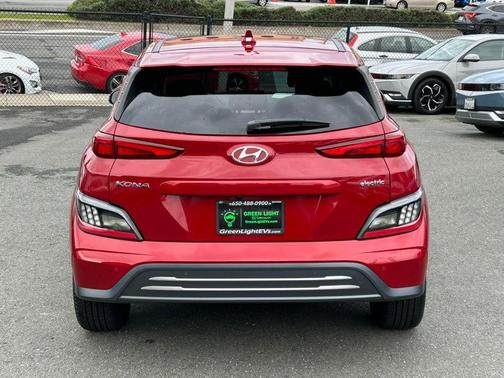 2022 Hyundai KONA EV Limited