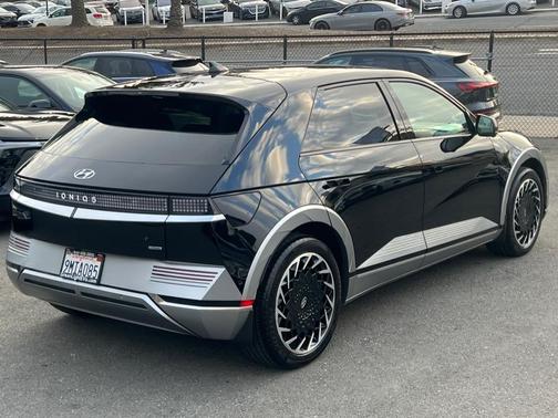 2024 Hyundai IONIQ 5 Limited