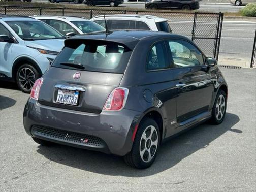 2017 FIAT 500e Battery Electric