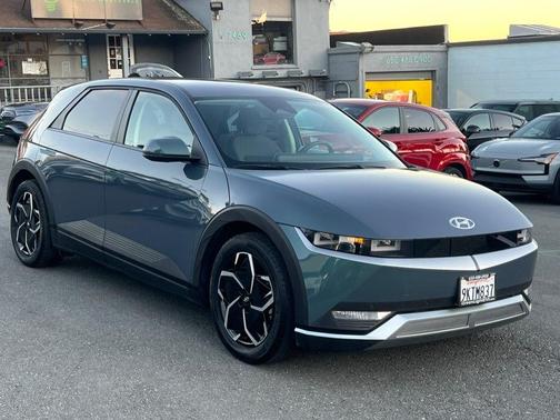 2024 Hyundai IONIQ 5 SEL