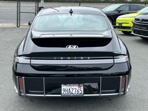 Onyx Black 2023 Hyundai IONIQ 6 SE