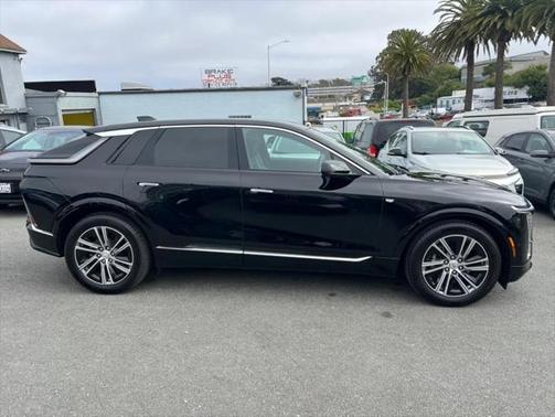 2024 Cadillac LYRIQ Luxury w/1SC