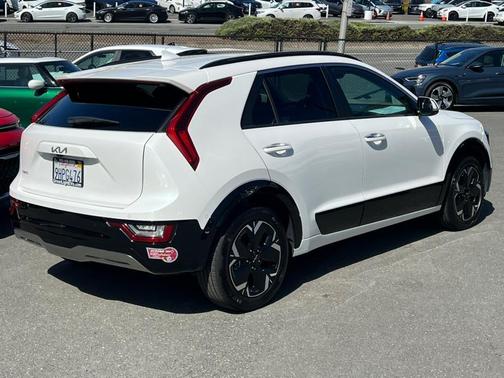 2023 Kia Niro EV Wave