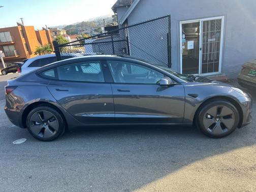 2023 Tesla Model 3 Standard Range