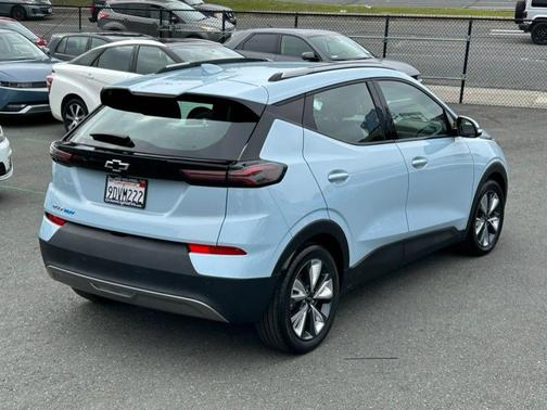 2022 Chevrolet Bolt EUV FWD LT