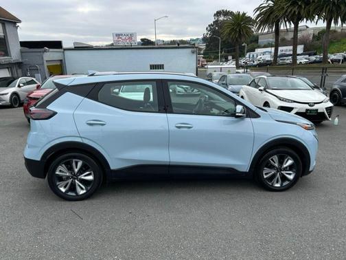 2022 Chevrolet Bolt EUV FWD LT