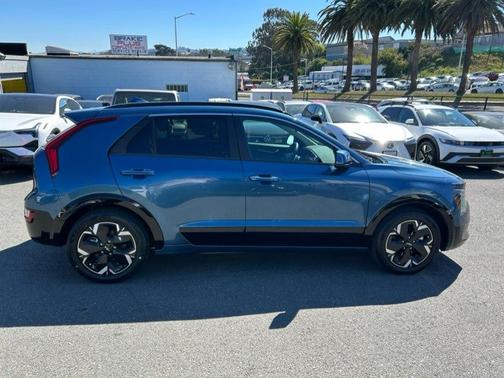 2023 Kia Niro EV Wave