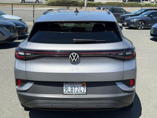 Silver Mist Metallic 2023 Volkswagen ID.4 AWD Pro