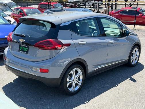 Slate Gray Metallic 2021 Chevrolet Bolt EV FWD LT