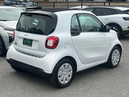 2019 smart EQ ForTwo pure
